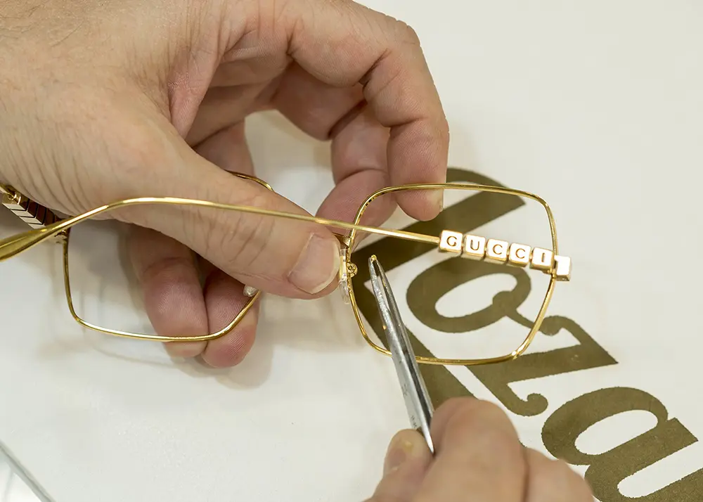 taller propio gafas